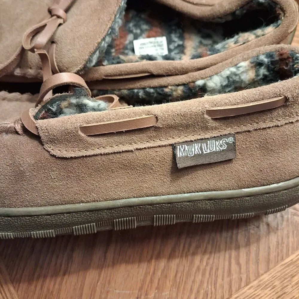 Men's Muk Luks Tan Brown Suede Slipper Fleece Lining Size 11 Adult Casual Soft